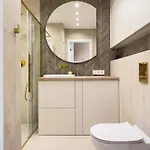 Urban Global Premium - 8th Floor No16 - Free Garage