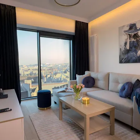Urban Global Premium 8th Floor No 16, Free Garage, Self Check-in, No Deposit * Катовице